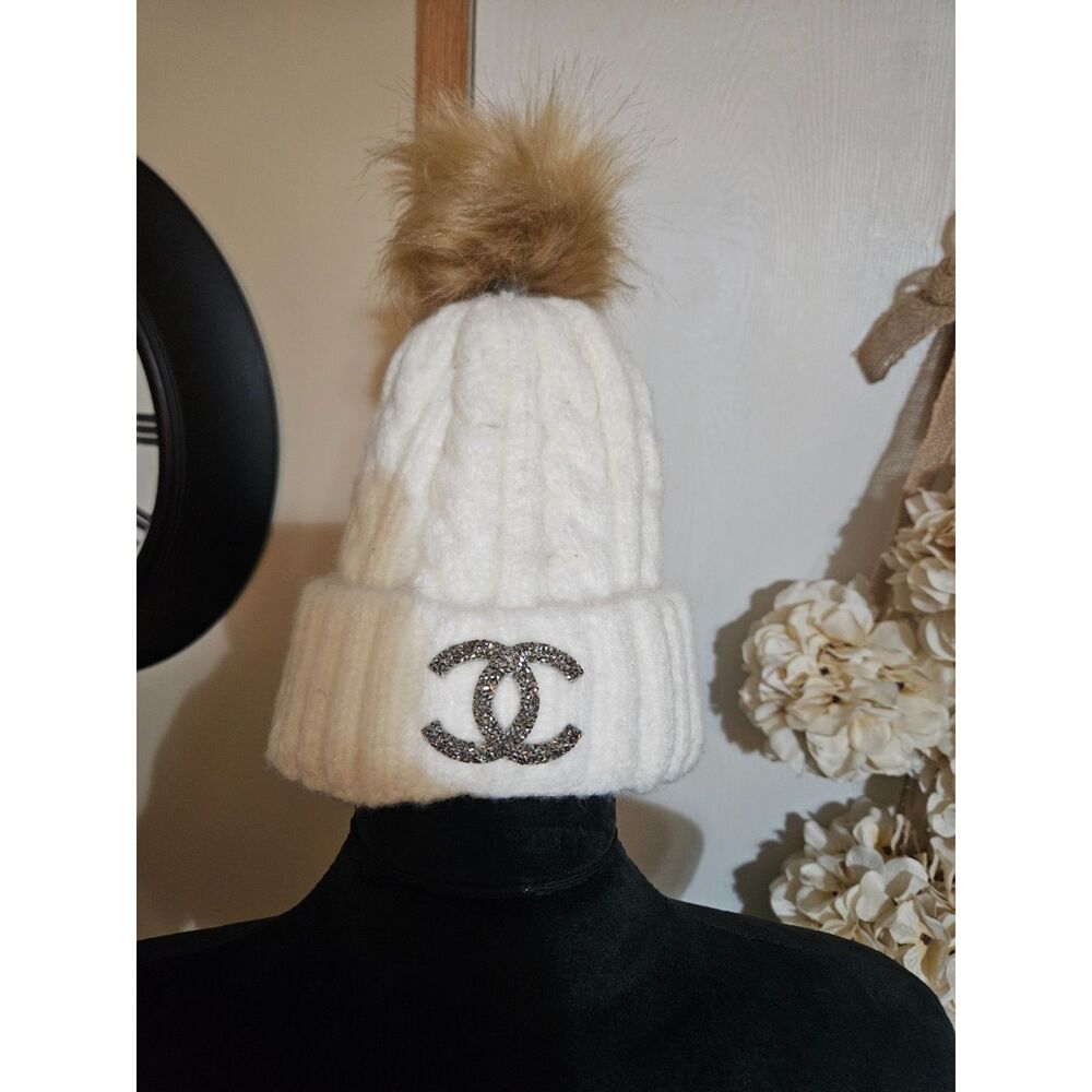 Cream Cashmere Pom Beanie – Youth | Crystal CC-Style Detail